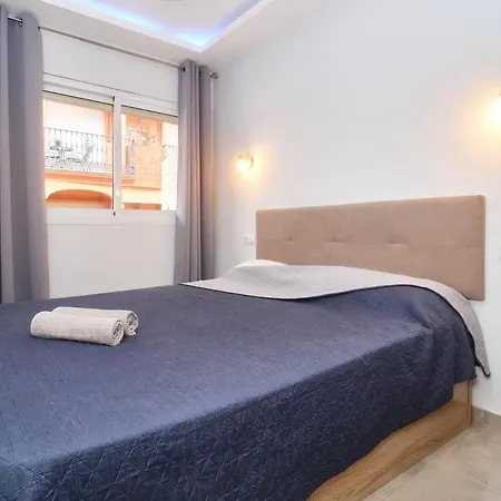 Luxury Suites Fuengirola Apartment *
